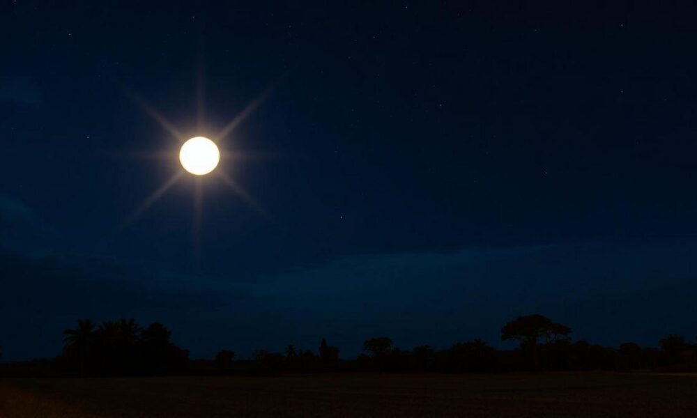 fenomeno-luminoso-que-parecia-uma-bola-de-fogo-e-identificado-como-foguete-da-space-x-no-ceu-brasile