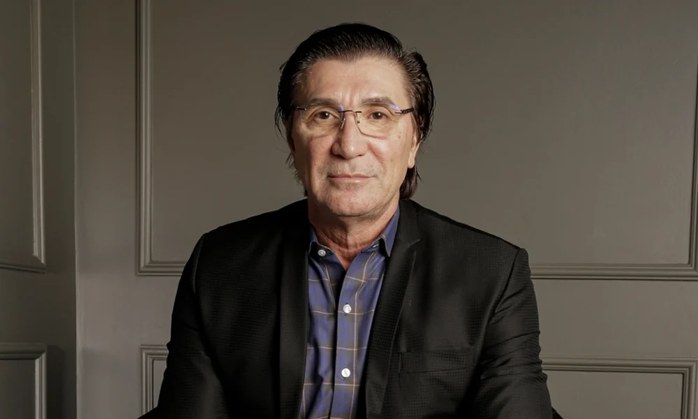 Janguiê Diniz toma posse como diretor-presidente da ABMES