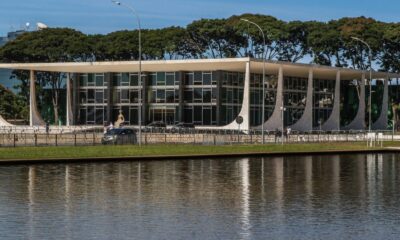 Retorno dos Julgamentos no STF: Temas Cruciais em Foco