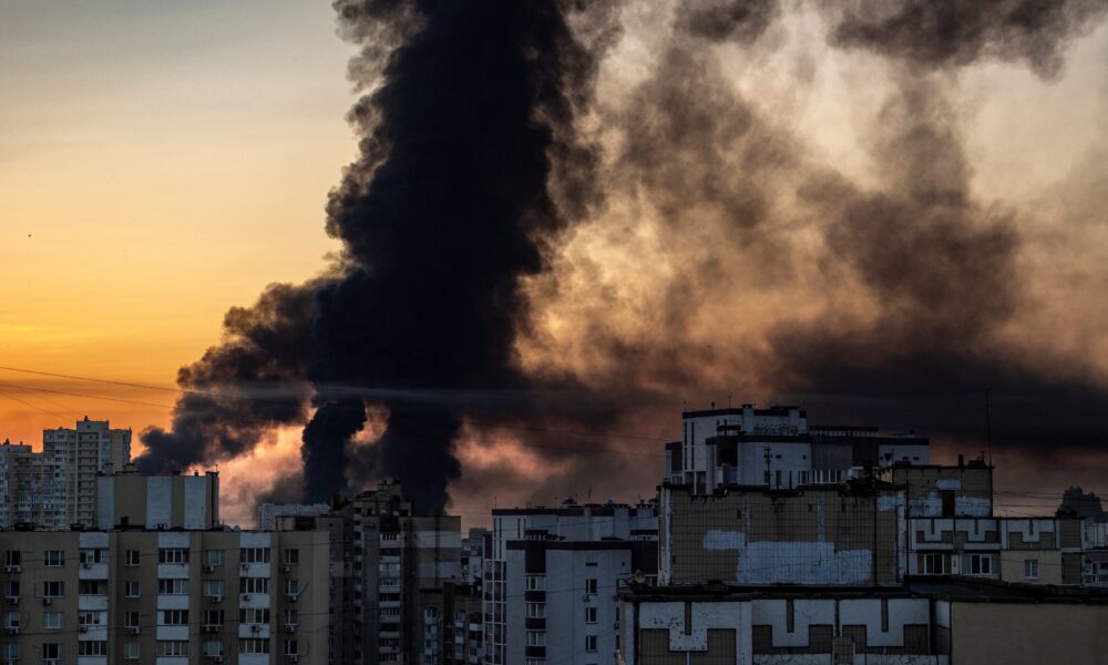 Ataques em Kiev: 14 Mortos e 44 Feridos em Nova Escalada do Conflito