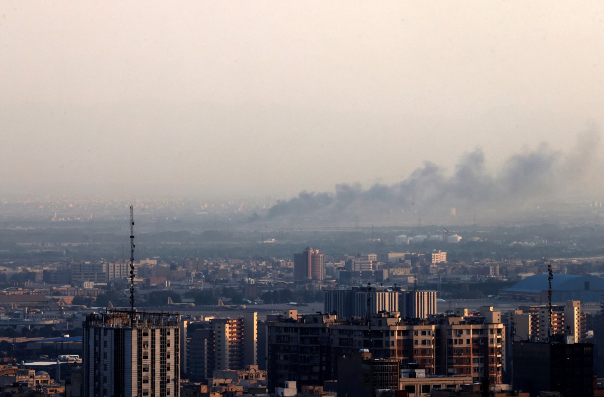 Conflito Israel-Irã: Ação Militar e Implicações Geopolíticas