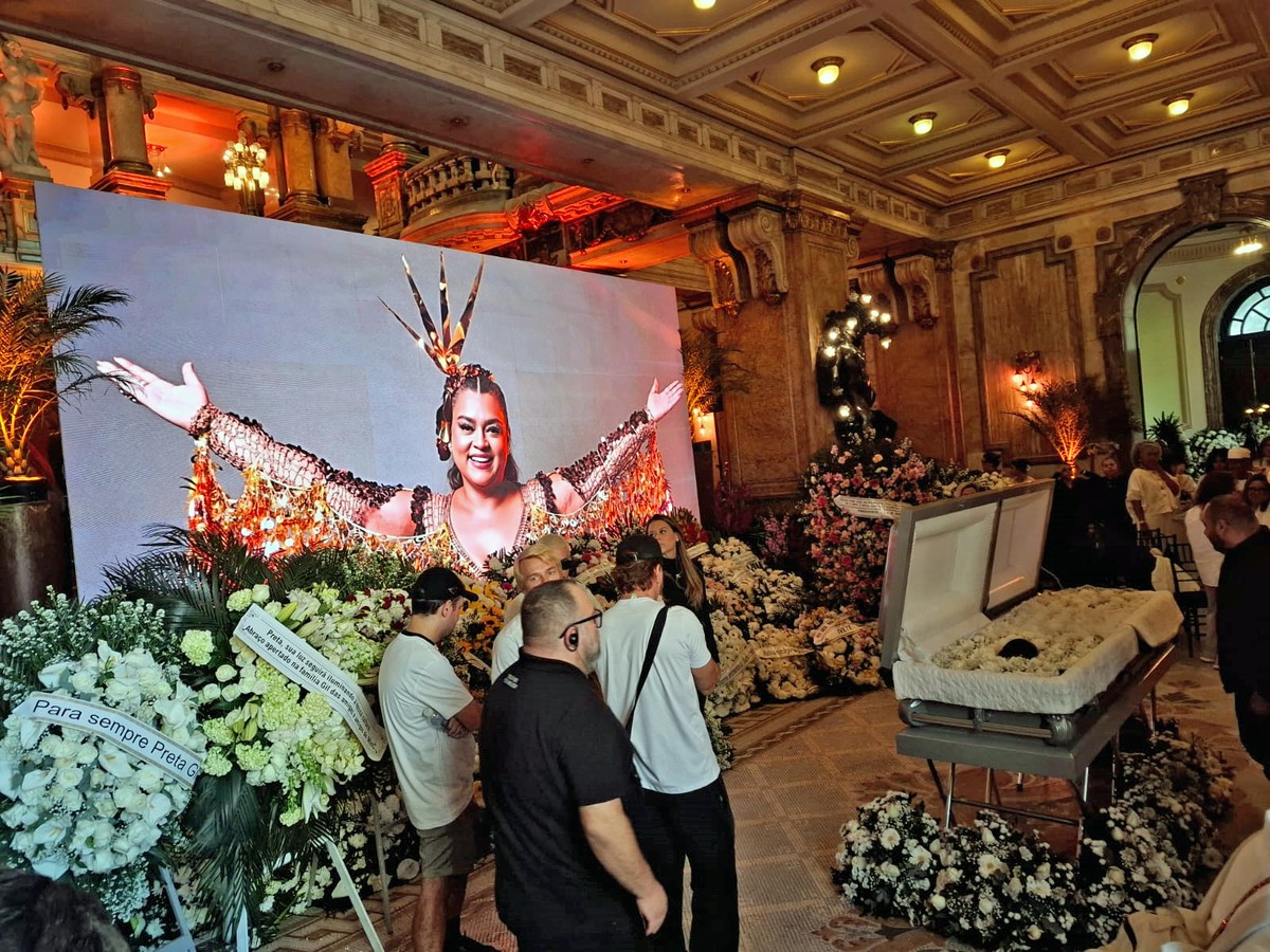 Velório de Preta Gil: Cerimônia Emocionante e Homenagens de Fãs