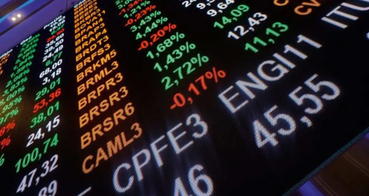 Ibovespa Fecha em Alta: Exceções ao Tarifaço de Trump Impulsionam o Mercado