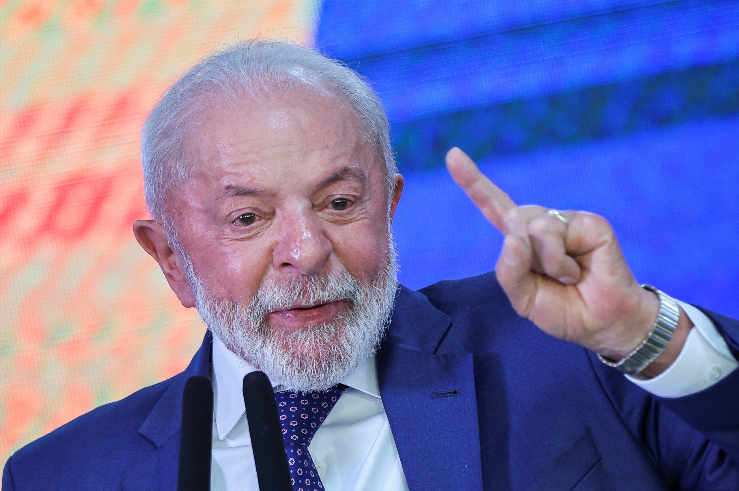 Impacto do Tarifaço dos EUA: Pacote de Socorro do Governo Brasileiro