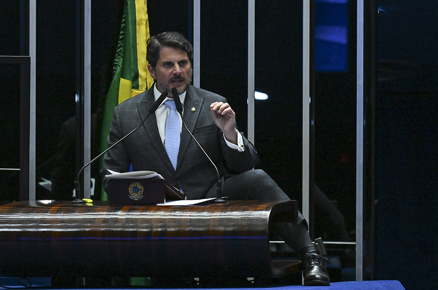 Senador Marcos do Val Denuncia Violação de Direitos Constitucionais em Pronunciamento no Senado