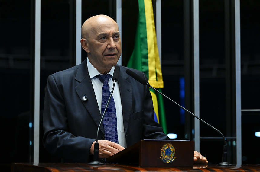 Aumento do Consumo de Cigarros Eletrônicos no Brasil: Alerta do Senador Confúcio Moura