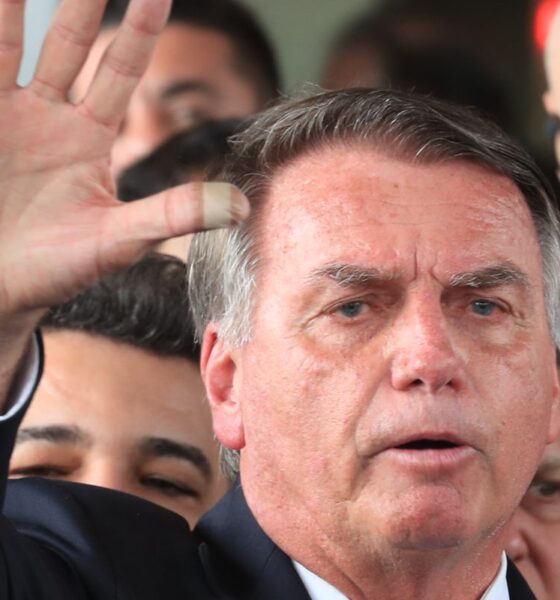 Bolsonaro Busca Orientação Jurídica de Advogado de Trump em Caso de Tarifaço