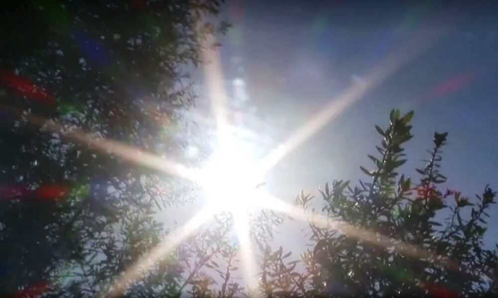 A Fascinação Histórica pela Luz: Da Antiguidade aos Dias Atuais