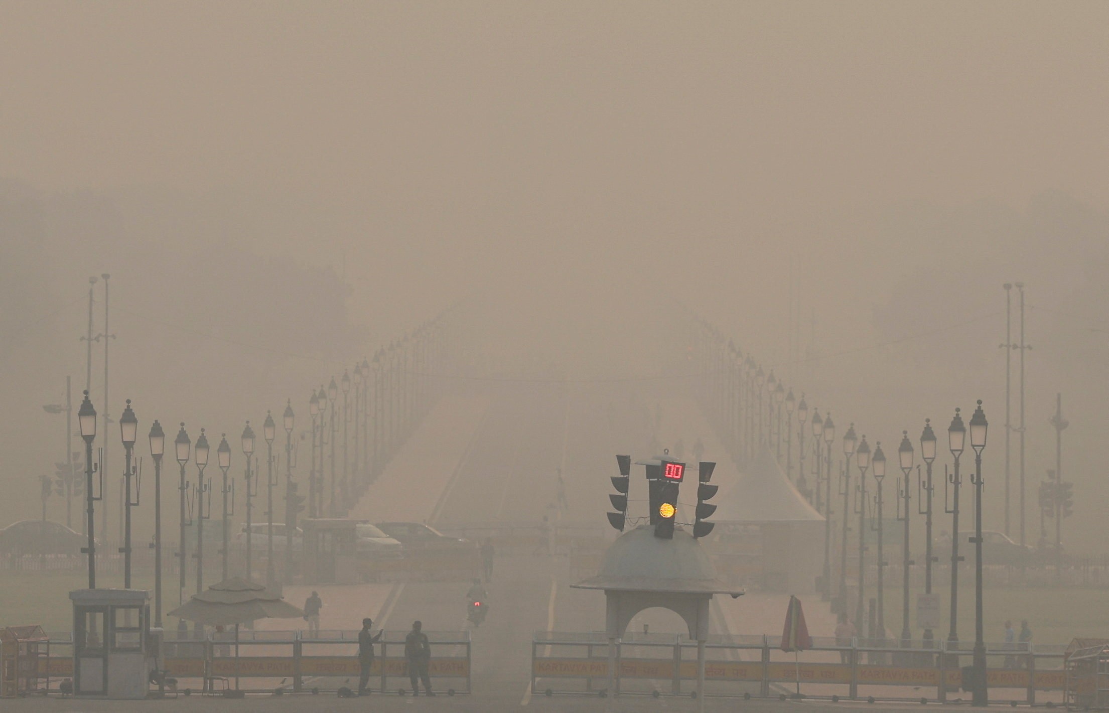 Nova Délhi Envolta em Névoa Tóxica Após Diwali: Um Chamado à Ação