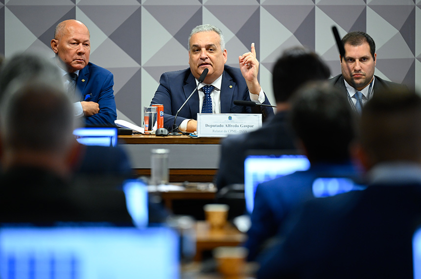 CPMI do INSS Convoca Ex-Servidores para Investigar Fraudes em Descontos de Aposentados