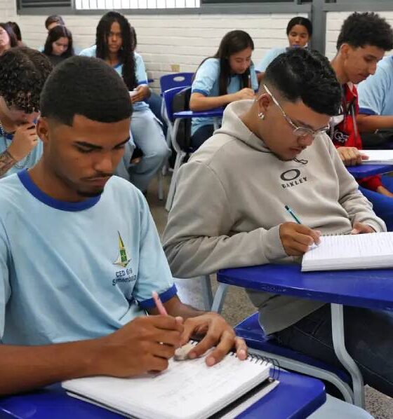 MEC inicia pagamento da oitava parcela do Pé-de-Meia 2025