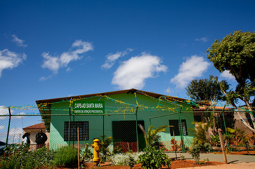 Nova Lei Garante Assistência Integral a Crianças e Adolescentes com Dependência Química