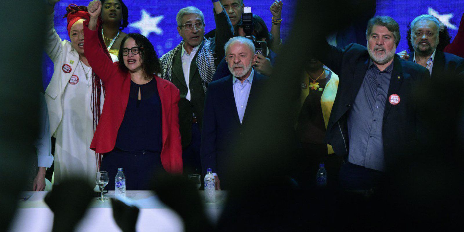 Lula Defende Venezuela e Cuba em Meio à Pressão dos EUA