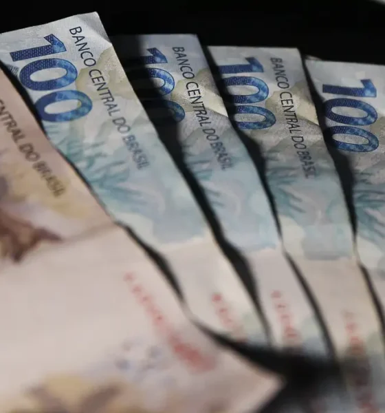 Inflação Oficial de Outubro Registra 0,18% de Alta: Combustíveis e Alimentos em Foco