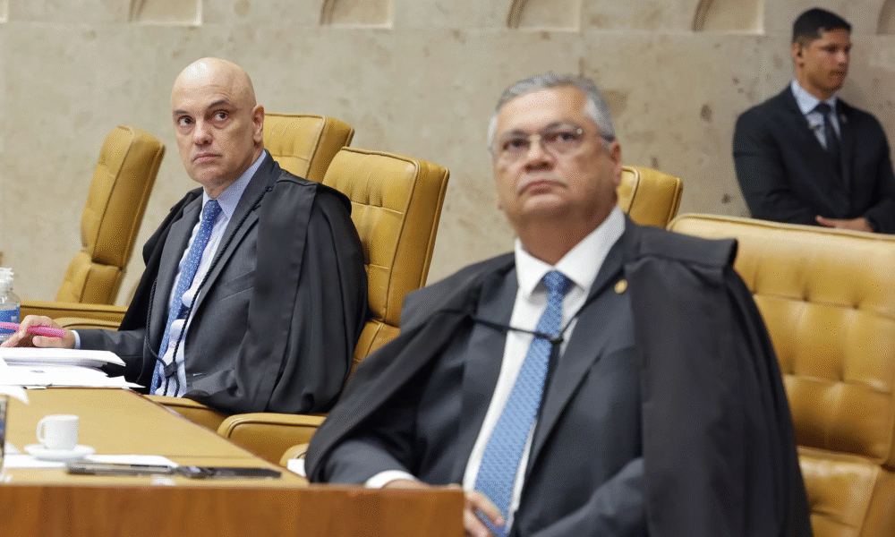 STF Mantém Condenação de Jair Bolsonaro e Rejeita Recursos de Aliados