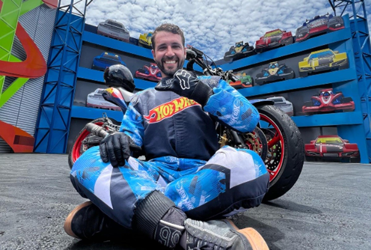 Trágico Acidente Envolve Piloto de Ferrari em Itajaí