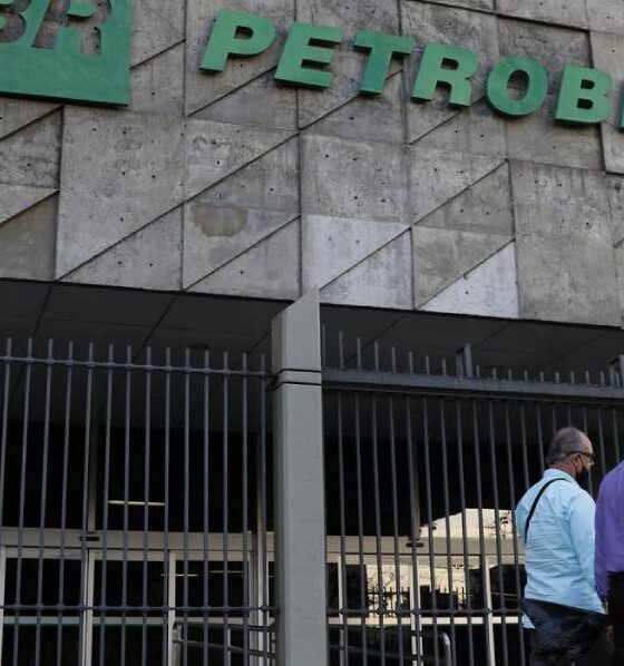Petrobras Anuncia Novo Programa de Desligamento Voluntário para Aposentados