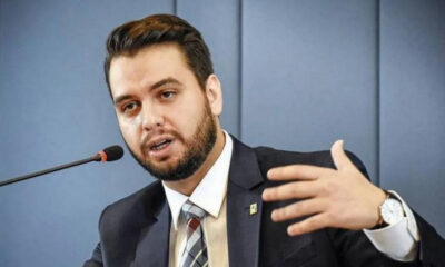 Filipe Martins, Ex-Assessor de Bolsonaro, Preso em Ponta Grossa