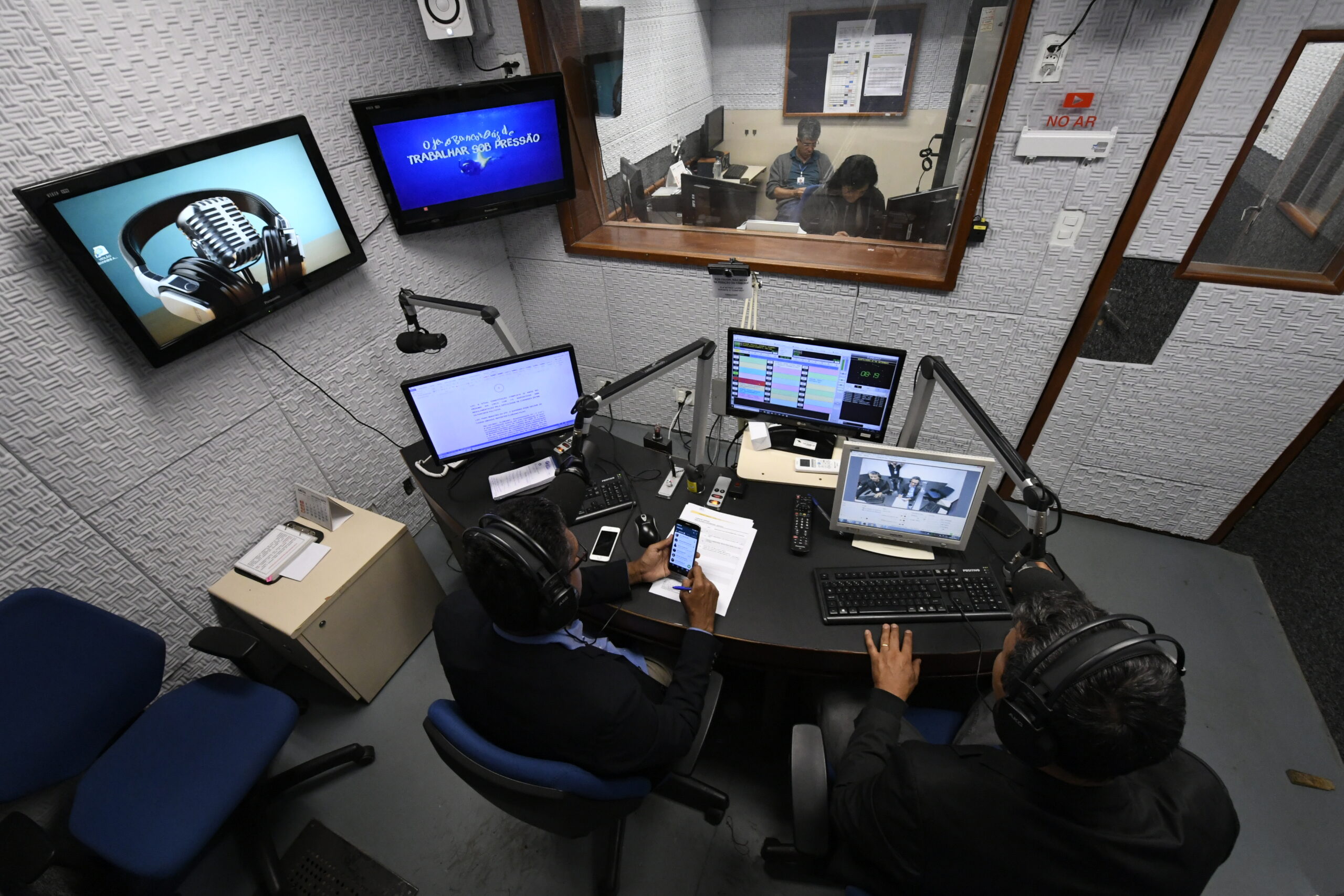 Presidente Lula Sanciona Lei para Emissão de Carteira Profissional de Radialista