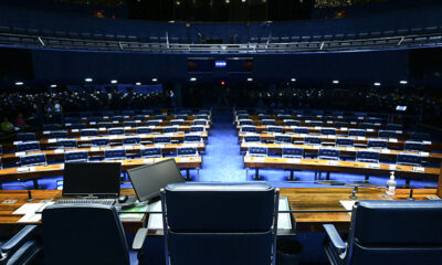 Mudanças no Senado em 2026: Uma Nova Correlação de Forças Partidárias