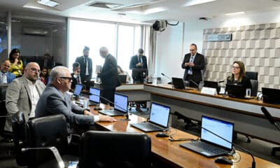 Projetos de Lei da Comissão de Esporte do Senado: Foco na Proteção de Jovens Atletas