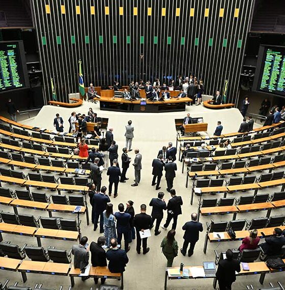 Congresso Nacional Retoma Votações com 73 Vetos Presidenciais Pendentes
