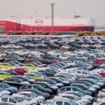 BYD desacelera vendas, mas pode superar Tesla em 2026
