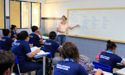 Novo Piso Salarial para Profissionais da Educação Básica Já Está em Vigor