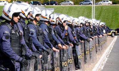 Lula Veta Projeto de Limite de Idade para Concursos de Policiais e Bombeiros