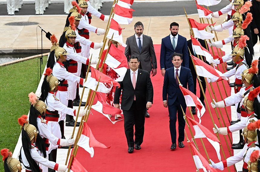 Congresso Nacional Inicia Trabalhos Legislativos de 2026 com Foco em Prioridades Essenciais