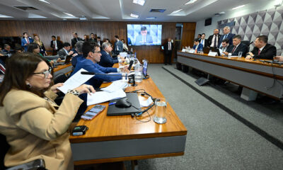 Retirada de Documentos do Banco Master Marca Retomada da CPMI do INSS