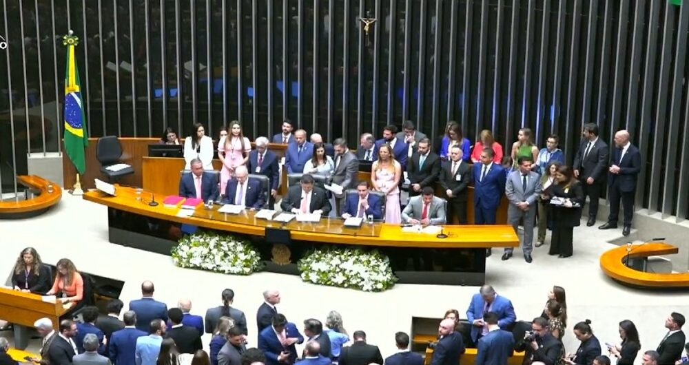 Governo Avança em Proposta para Alterar Escala de Trabalho 6x1