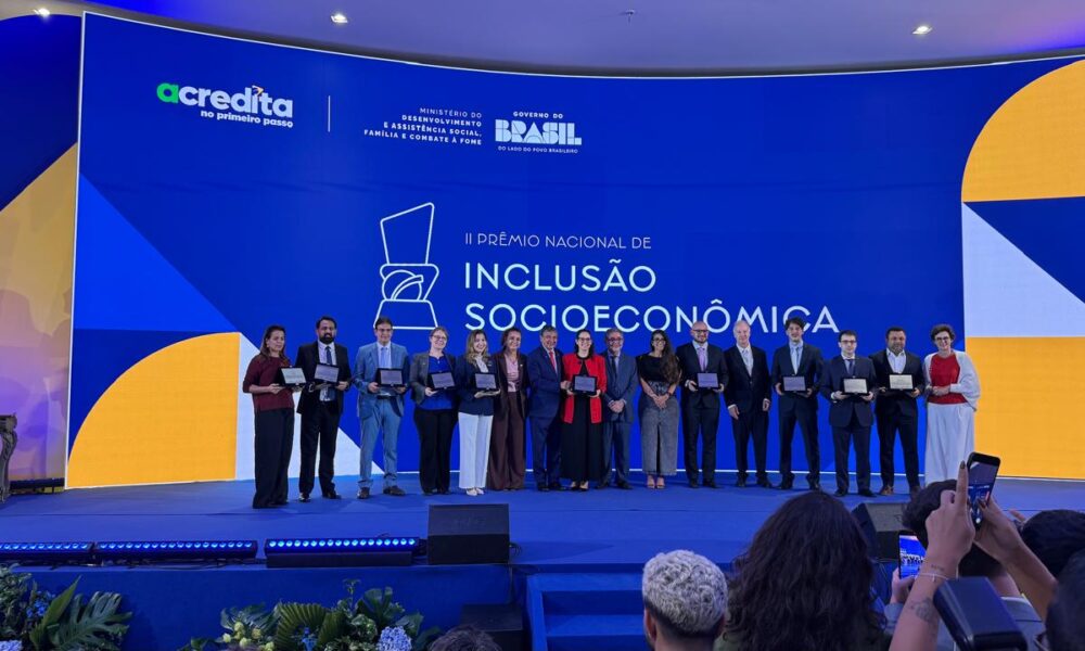 Ministério do Desenvolvimento e Assistência Social premia Instituto Êxito no 2º Prêmio Nacional de Inclusão Socioeconômica